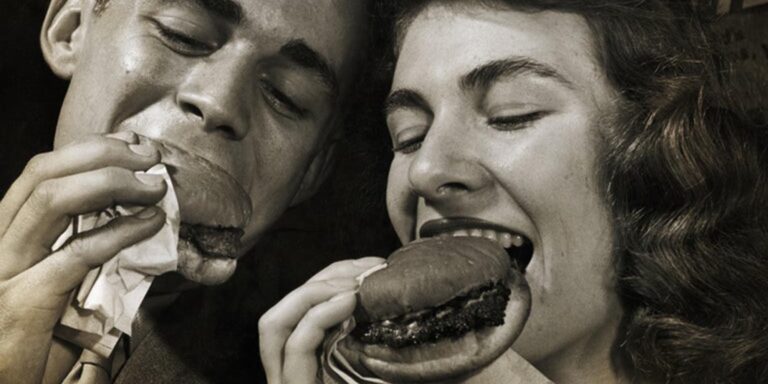 origen de la hamburguesa